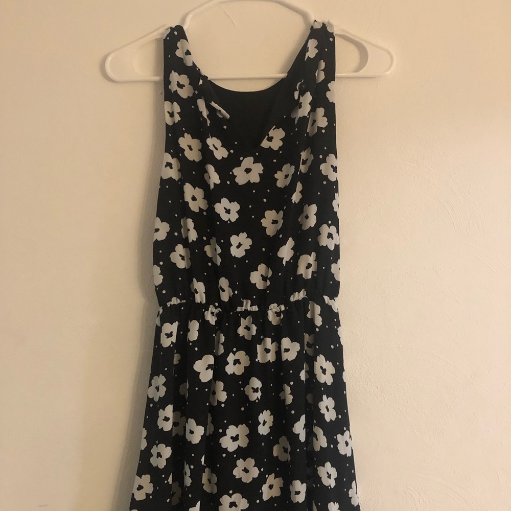 Short dress